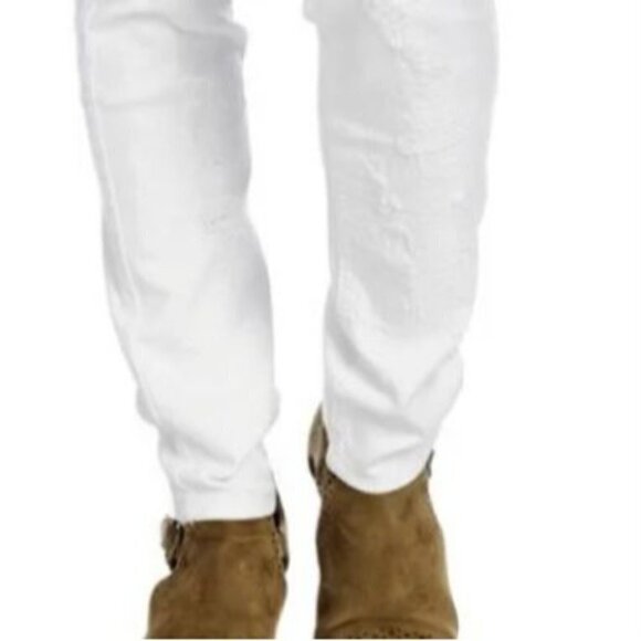 Indigo Thread Co NWT White Heavily Distressed Jeans Size 20W - Picture 3 of 5